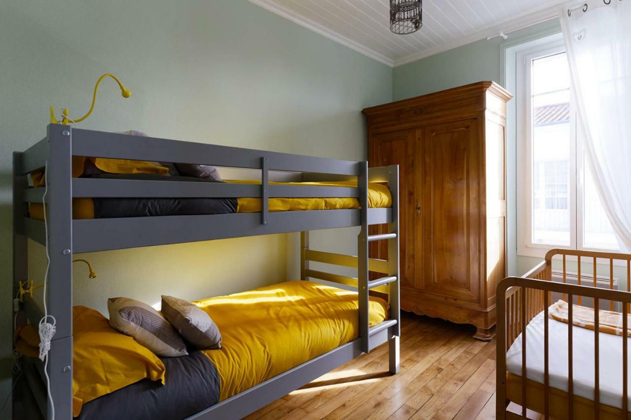 En Plein Centre, Jolie Maison Pour 6 Avec Jardin Beauvoir-sur-Mer Exterior foto